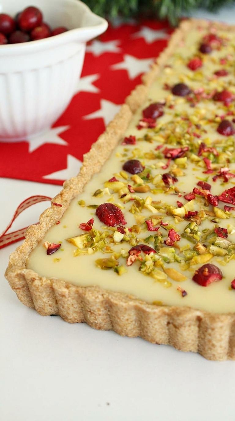 A tart with a white filling.