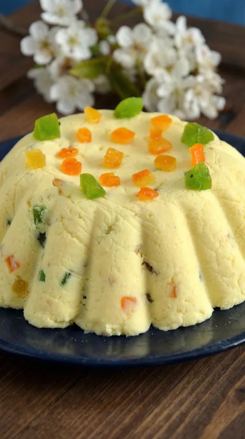 A pascha wielkanocna cake with candies on top.