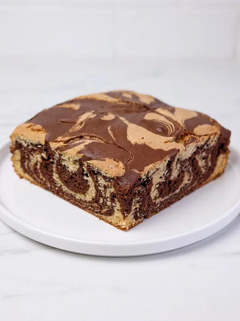 A slice of Babka łaciata.